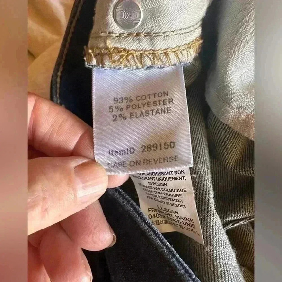 L.L. Bean Size 8 favorite fit denim jeans. EUC - Picture 15 of 16